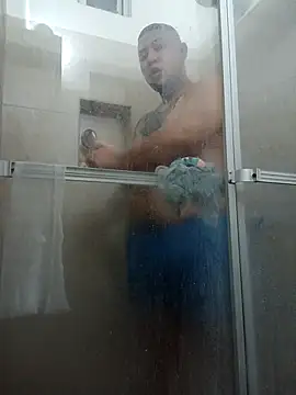 HotBoyJB2000 online show from 11.13.25