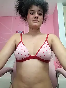 Snapshot of TwerkingAss chatting on 12.11.24 TwerkingAss online show from 12.11.24