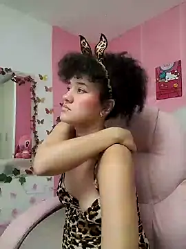Snapshot of TwerkingAss chatting on 12.12.24 TwerkingAss online show from 12.12.24