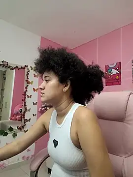Snapshot of TwerkingAss chatting on 12.21.24 TwerkingAss online show from 12.21.24