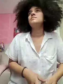 Snapshot of TwerkingAss chatting on 12.25.24 TwerkingAss online show from 12.25.24