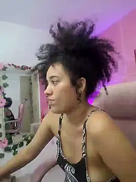 Snapshot of TwerkingAss chatting on 01.25.25 TwerkingAss online show from 01.25.25