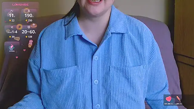 Snapshot of ChubbyMaia chatting on 02.10.25 ChubbyMaia online show from 02.10.25