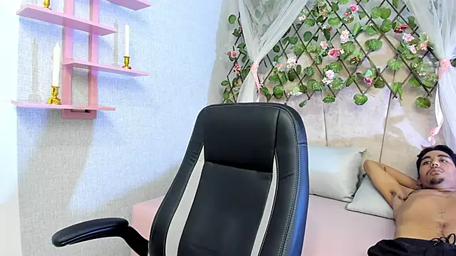 Annyeli online show from 12.20.24