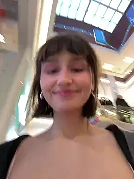 Snapshot of bigbabykiki chatting on 02.02.25 bigbabykiki online show from 02.02.25