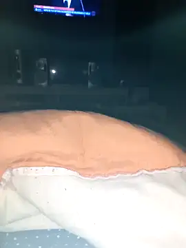 Snapshot of pgrosso chatting on 09.10.25 pgrosso online show from 09.10.25