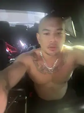 EatMyCake831 online show from 03.18.25