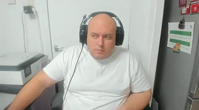 BigromeoXX online show from 12.11.24