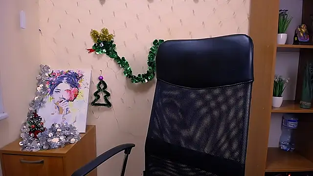 Snapshot of _Nicole_new chatting on 12.22.24 Nicole new online show from 12.22.24