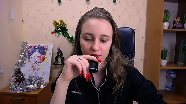 Snapshot of _Nicole_new chatting on 12.22.24 Nicole new online show from 12.22.24