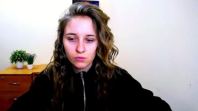 Snapshot of _Nicole_new chatting on 02.06.25 Nicole new online show from 02.06.25