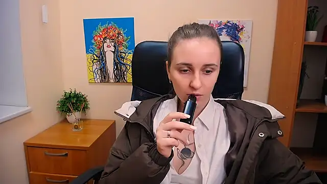 Snapshot of _Nicole_new chatting on 03.04.25 Nicole new online show from 03.04.25