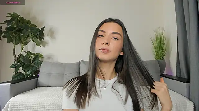 NicoleLuv online show from 12.11.24