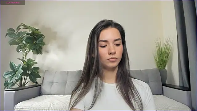 NicoleLuv online show from 01.24.25