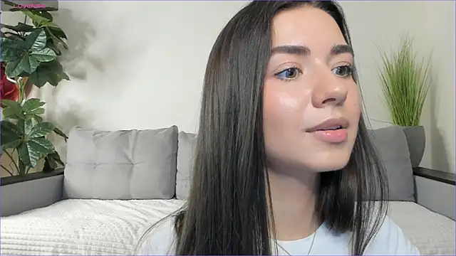 NicoleLuv online show from 02.28.25