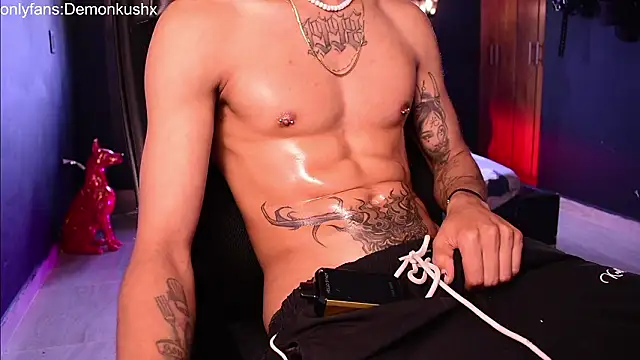 Snapshot of DemonKush-- chatting on 02.11.26 DemonKush-- online show from 02.11.26