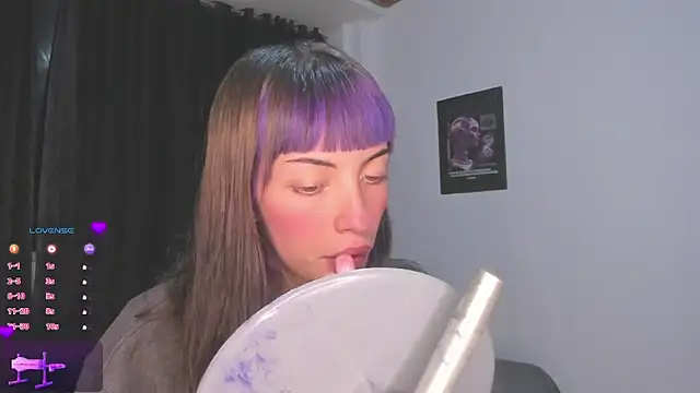 MiaGoth  online show from 10.08.25