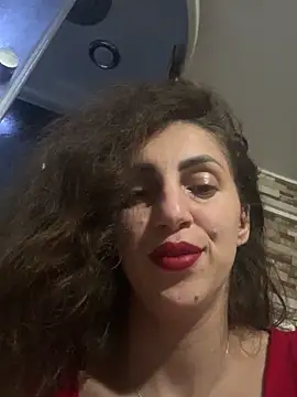 EmaSkyes online show from 10.13.25