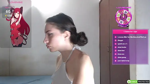 aurelialux online show from 02.20.25