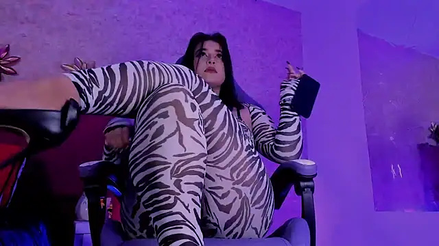 LorenaStevens online show from 10.08.25