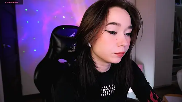 Kimiko   online show from 02.18.25