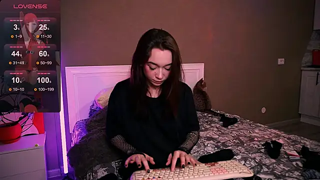 Kimiko   online show from 10.10.25