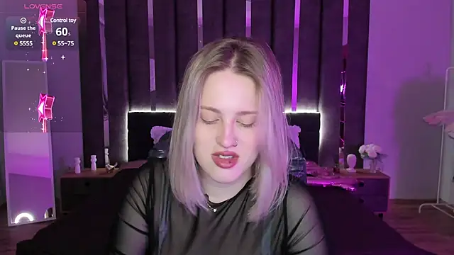  Sarah Soul  online show from 03.21.25