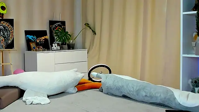 callmetori online show from 12.15.24