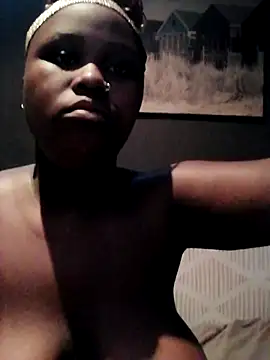 Snapshot of Dark_Berry_26 chatting on 03.12.25 Dark Berry 26 online show from 03.12.25