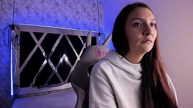  alaia collway  online show from 01.30.25