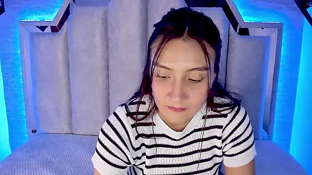  alaia collway  online show from 02.13.25