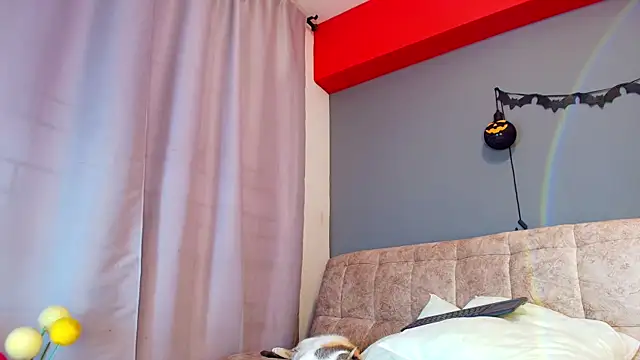 adara johnson   online show from 10.01.25