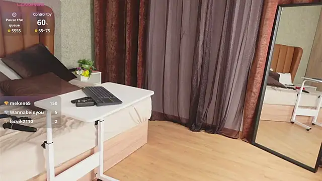 Alexa Duque34 online show from 03.10.25