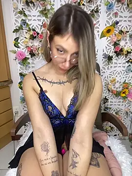loira messi online show from 05.23.26