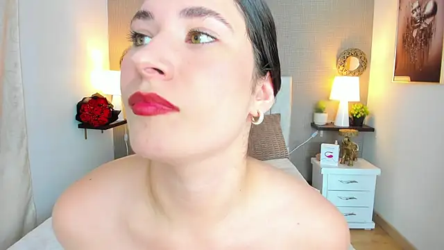 Snapshot of ValeryLovee chatting on 11.30.25 ValeryLovee online show from 11.30.25