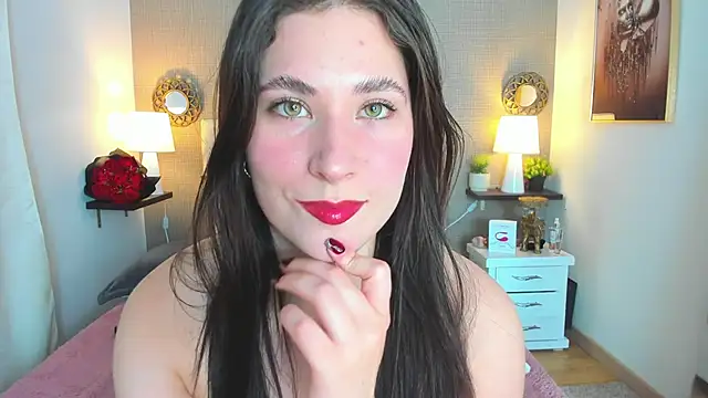 ValeryLovee online show from 12.20.25