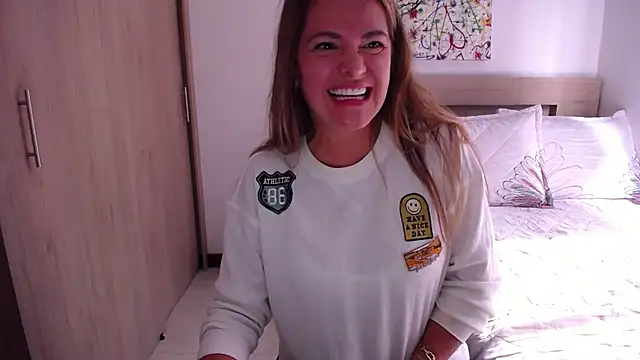 ParisW online show from 01.31.25