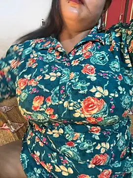 Ayesha mahi online show from 10.22.25