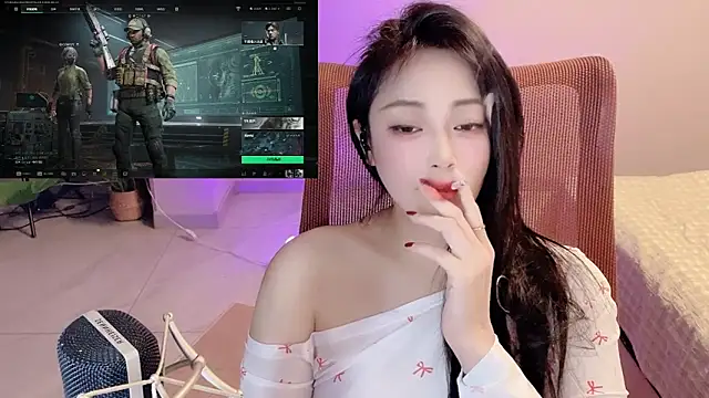 Daisy-77 online show from 04.18.26