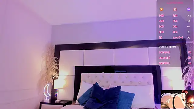 Snapshot of Maddissonlove chatting on 01.26.25 Maddissonlove online show from 01.26.25