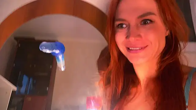 Snapshot of _polly_milk chatting on 09.28.25 polly milk online show from 09.28.25