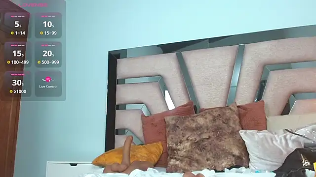 cintia hills online show from 03.08.25