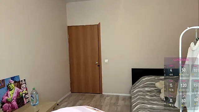 ZaraCreedon online show from 03.02.26