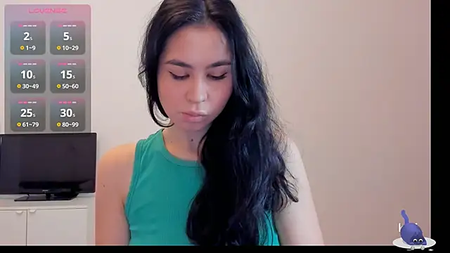 Mile Madeline online show from 12.17.24