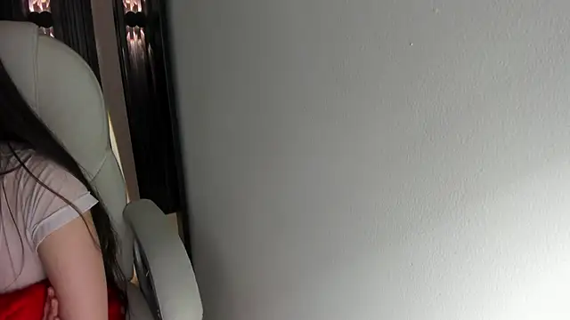 emily layton online show from 03.22.25