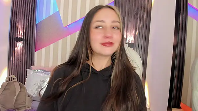 emily layton online show from 10.27.25