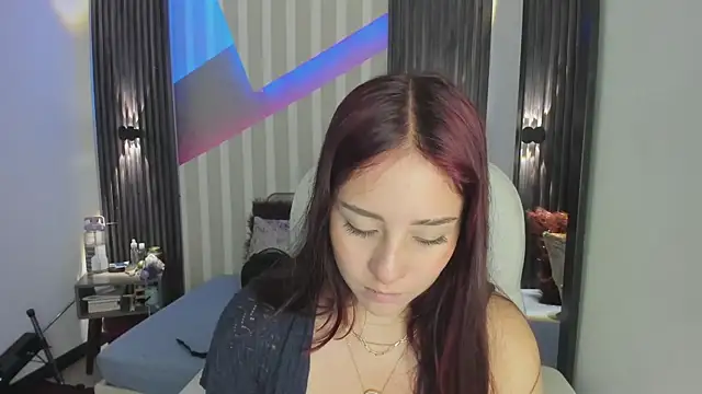 emily layton online show from 12.18.25