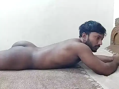 HunkyAriyan online show from 02.26.26