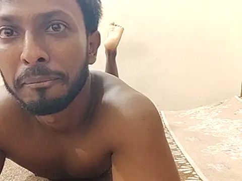 HunkyAriyan online show from 06.13.26