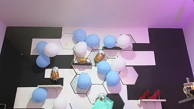 alondrabigtits online show from 10.06.25